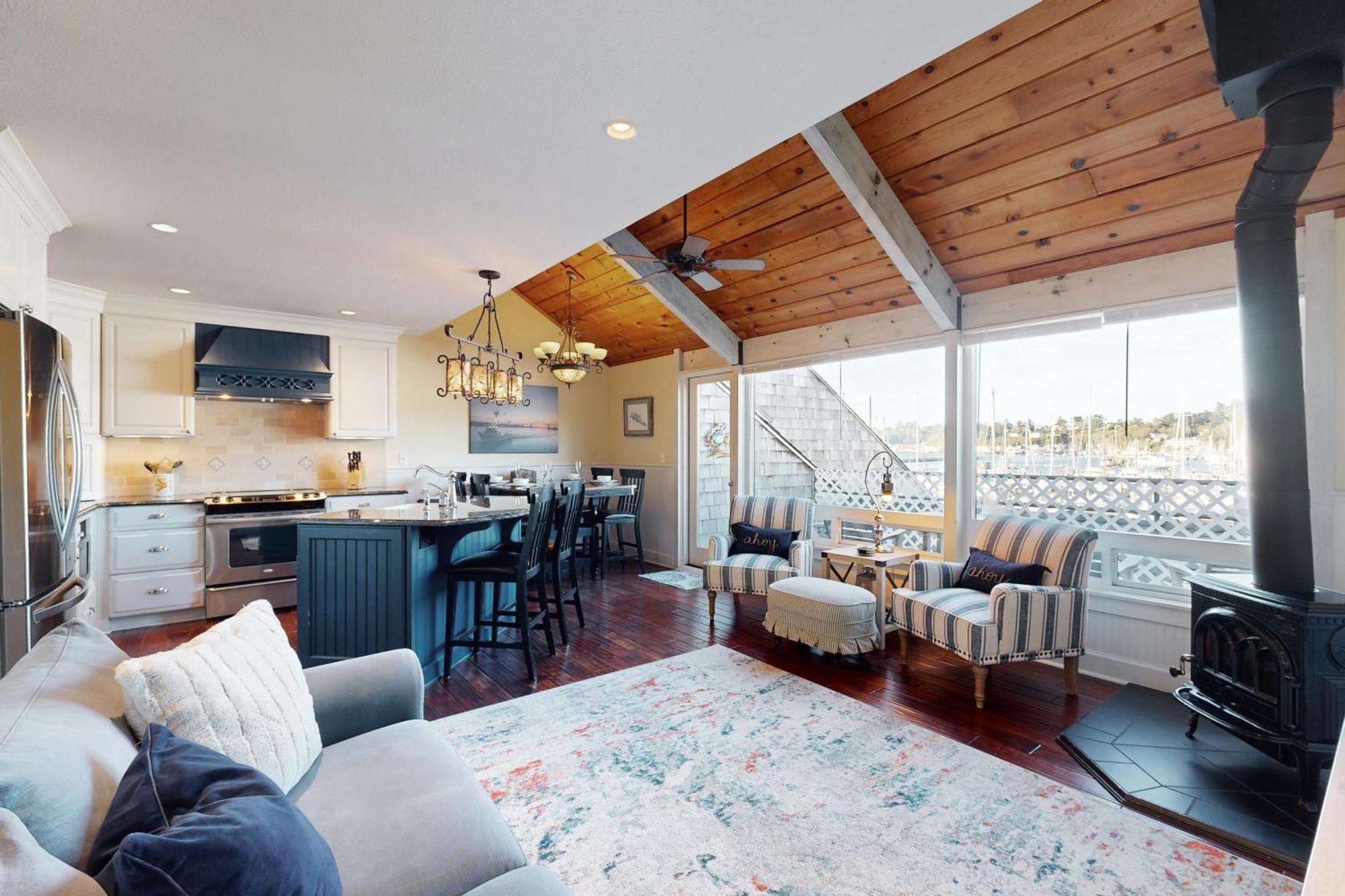 The Embarcadero Apartment