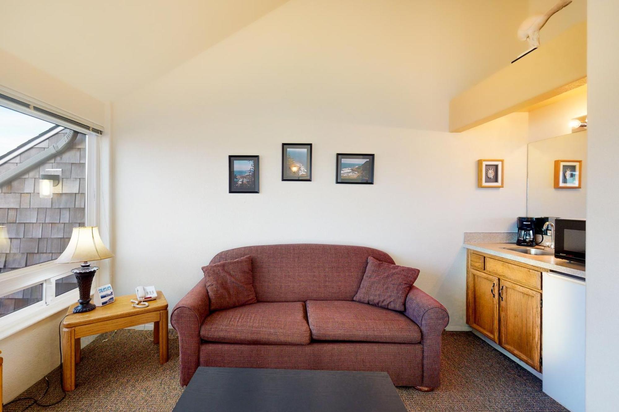 The Embarcadero Apartment *